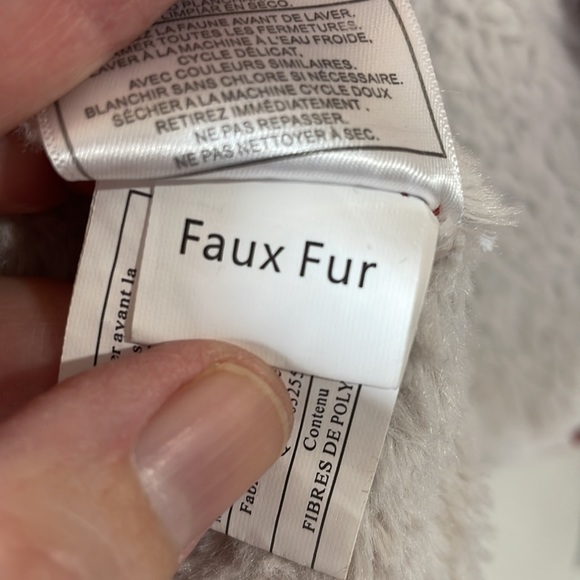 DKNY Faux Fur Lined Hooded Puffer Coat - Picture 7 of 10